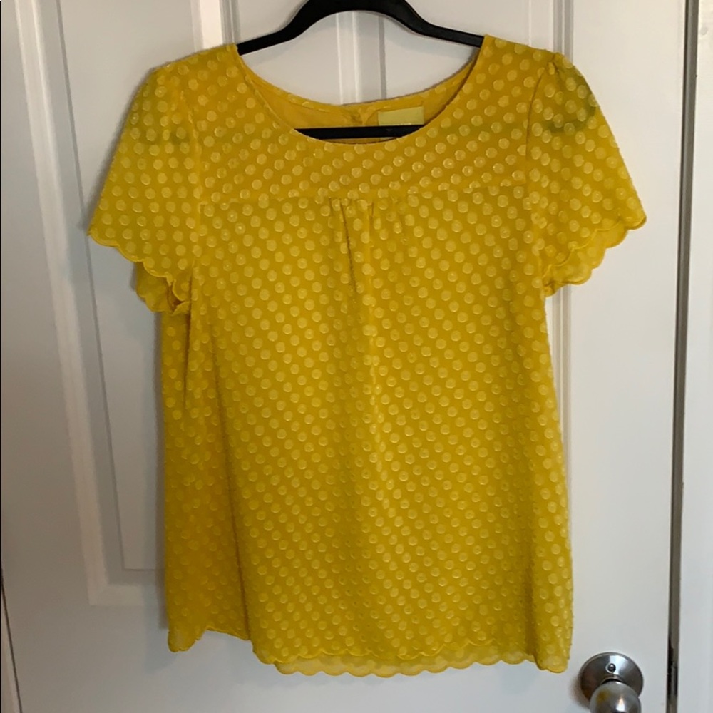 Sunny yellow short sleeve blouse